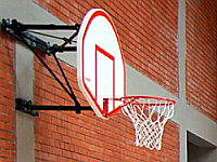 Ферма (навеска щита баскетбольного) настенного крепления, производства фирмы PORTER (США).