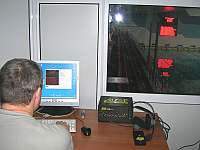 Система SWIM2000  поставляется с компьютером с предустановленным  программным обеспечением на русском языке, позволяющим осуществлять автоматическую фиксацию результатов при проведении соревнований по плаванию.